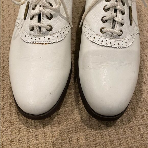 FOOTJOY Stylish White Woman’s Golf Shoes. Size 7.5 - Picture 2 of 9